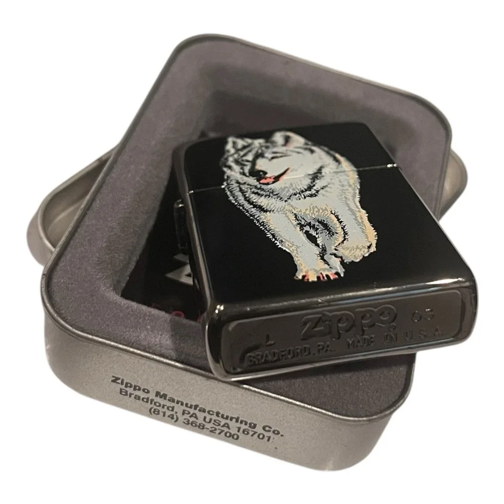 Genuine ZIPPO Wolf 769 Black Ice with Metal Case